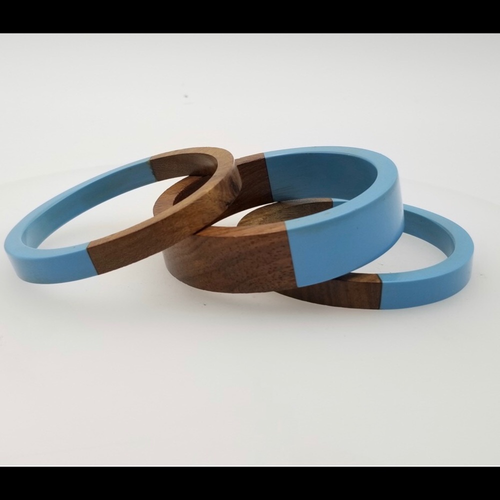 Wood and resin bangles - Picture 1 of 2